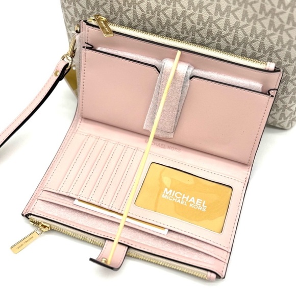 Michael Kors Trisha MD Triple Compartment Xbody Bag & Double Zip Wallet Set - Picture 10 of 12